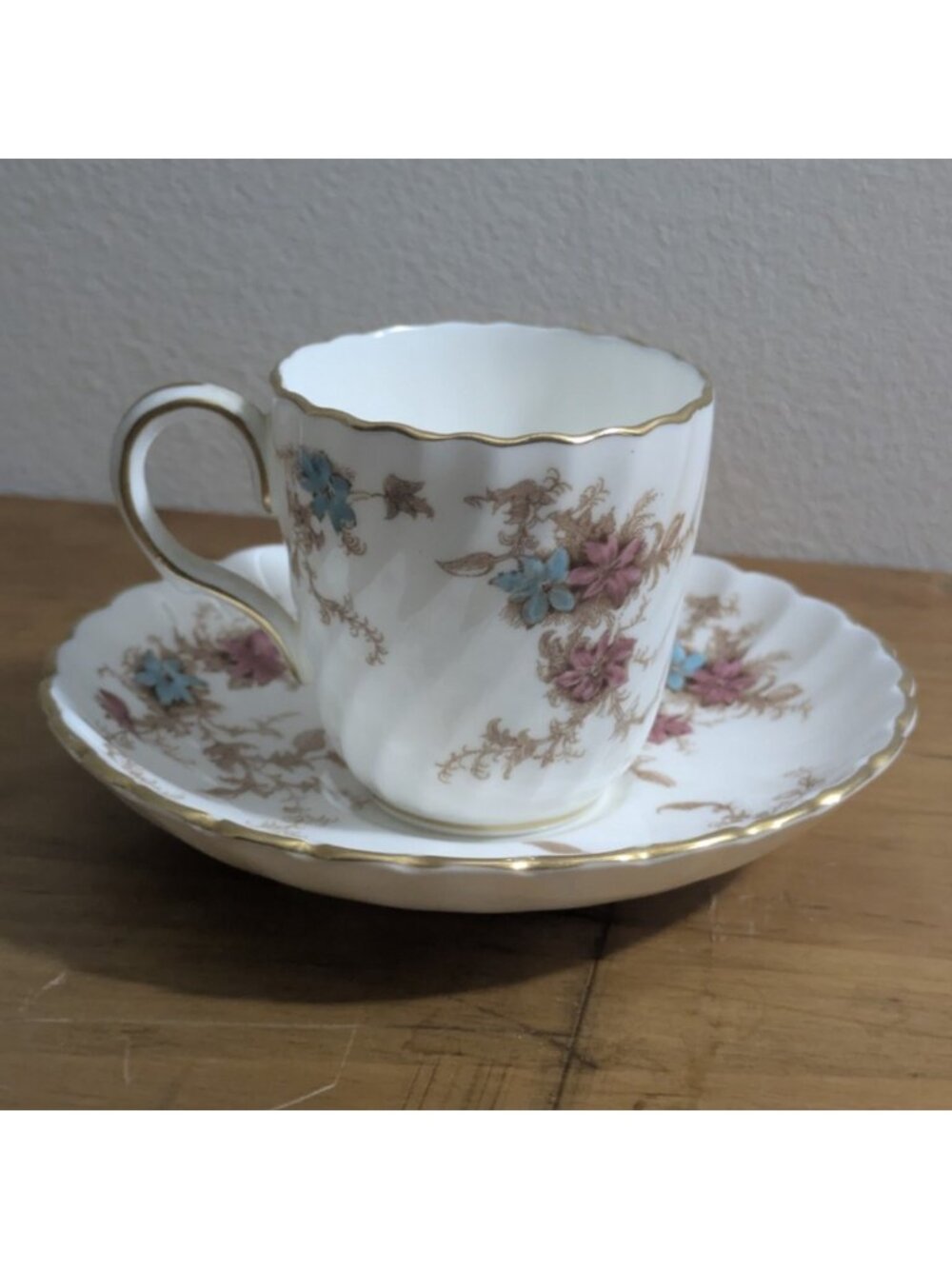 Minton Ancestral Bone China Demitasse Tea Cup Saucer England Gold Trim Vintage